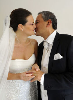 Santa Maria Calanca matrimonio sindaco Brenno Martignoni e Stefania Polti Santa Maria Calanca matrimonio sindaco Brenno Martignoni e Stefania Polti
