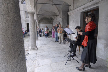 Locarno Le corti in canto