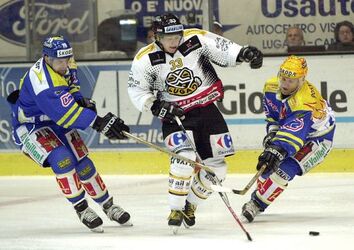 Hockey LNA Petteri Nummelin