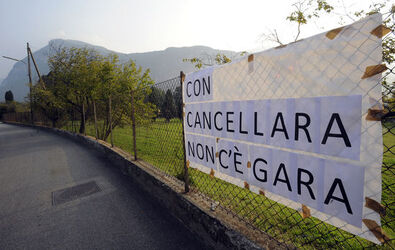 Ciclismo scritte sulle strade Mondiali Mendrisio 09 Ciclismo scritte sulle strade Mondiali Mendrisio 09