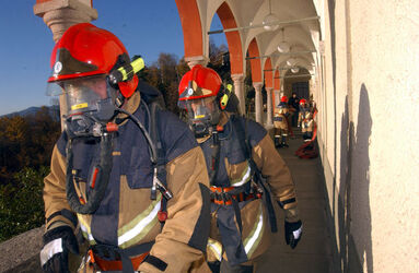 Orselina esercitazione Pompieri alla Madonna del Sasso
