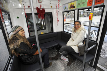 Lugano trenino turistico invernale Lugano trenino turistico invernale