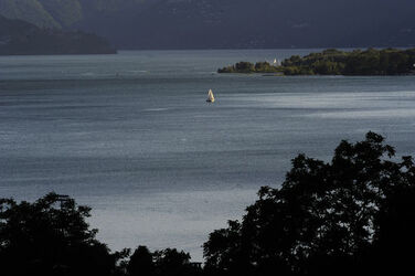 Tenero veduta lago Maggiore