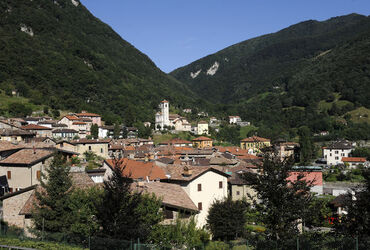 Arogno veduta paese