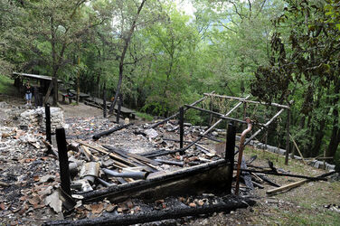 Riva San Vitale incendio area di svago Rocul