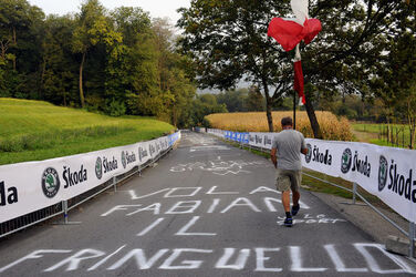 Ciclismo scritte sulle strade Mondiali Mendrisio 09 Ciclismo scritte sulle strade Mondiali Mendrisio 09