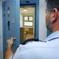 Cadro carcere giudiziario Farera