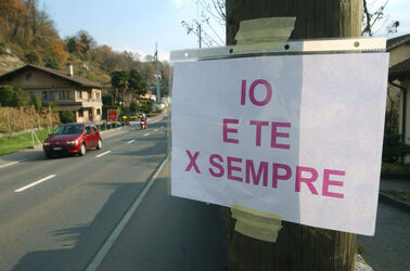 Gerra Piano dediche sulla strada
