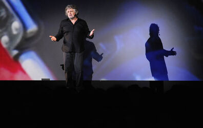 Bellinzona spettacolo Beppe Grillo Grillo is back 
