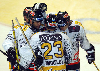 Hockey LNA HC Lugano Kloten Flyers Hockey LNA HC Lugano Kloten Flyers