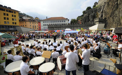 Bellinzona Bellinzona citt&agrave; del gusto 2011 cerimonia ufficiale di chiusura della Settimana del Gusto
