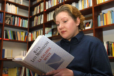 Lugano intervista al Biblio Cafe