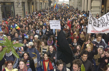 Lugano marcia per la pace dei giovani