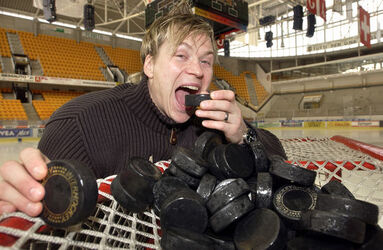 Hockey LNA Petteri Nummelin