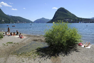 Lugano turismo in riva al lago