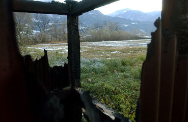 Gudo incendio al campo nomadi