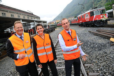 Bellinzona presentazione locomotiva Re420 ammodernata Bellinzona presentazione locomotiva Re420 ammodernata