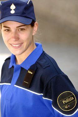 Bellinzona nuova uniforme Polizia Cantonale